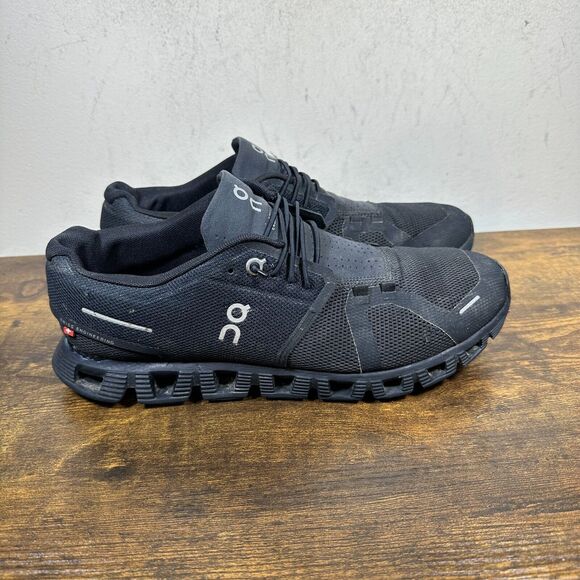 On Running Other - On Cloud 5 Black Athletic Sneaker Shoes Men's Size 8.5